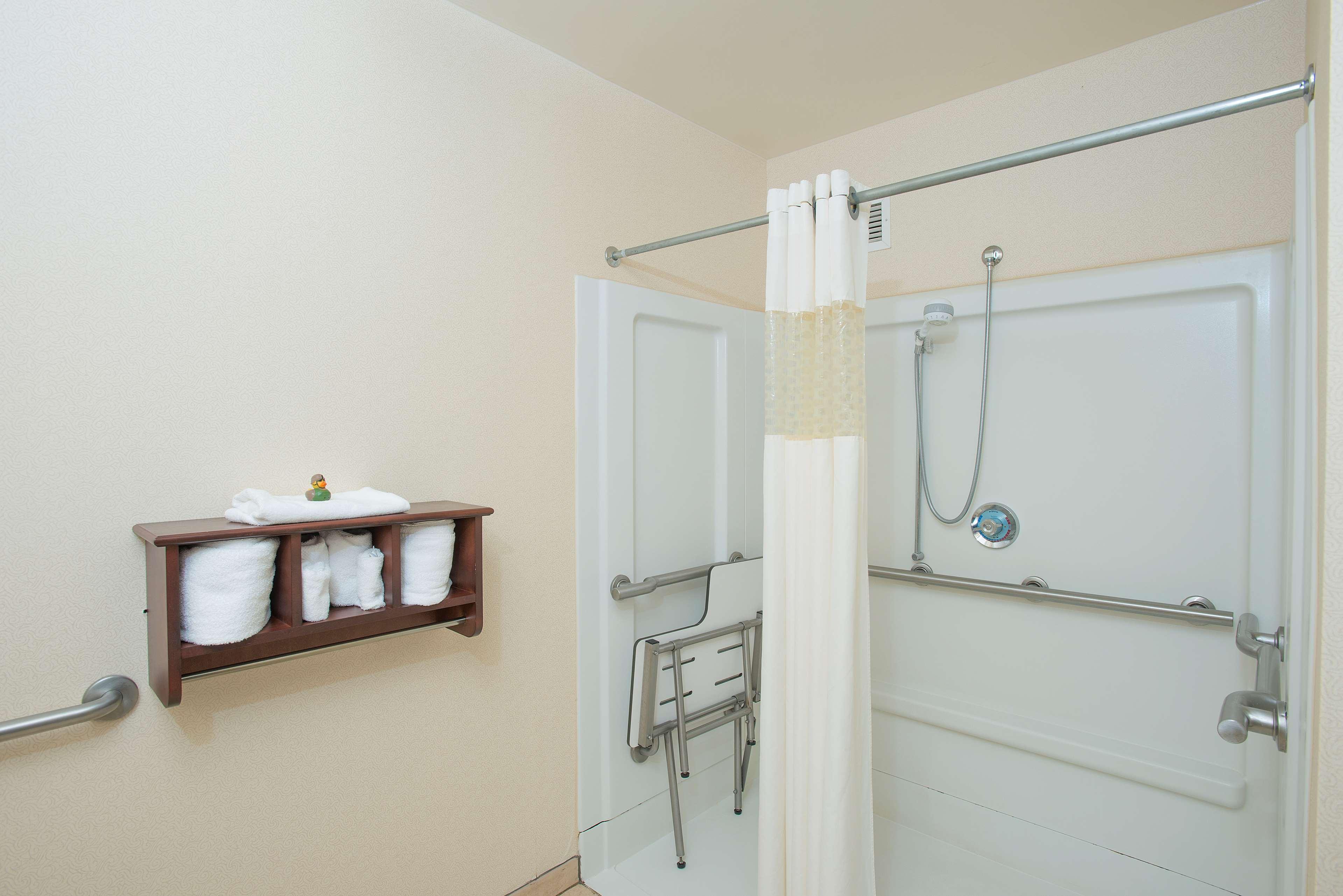 Hampton Inn & Suites Cincinnati-Union Centre Уест Честър Екстериор снимка