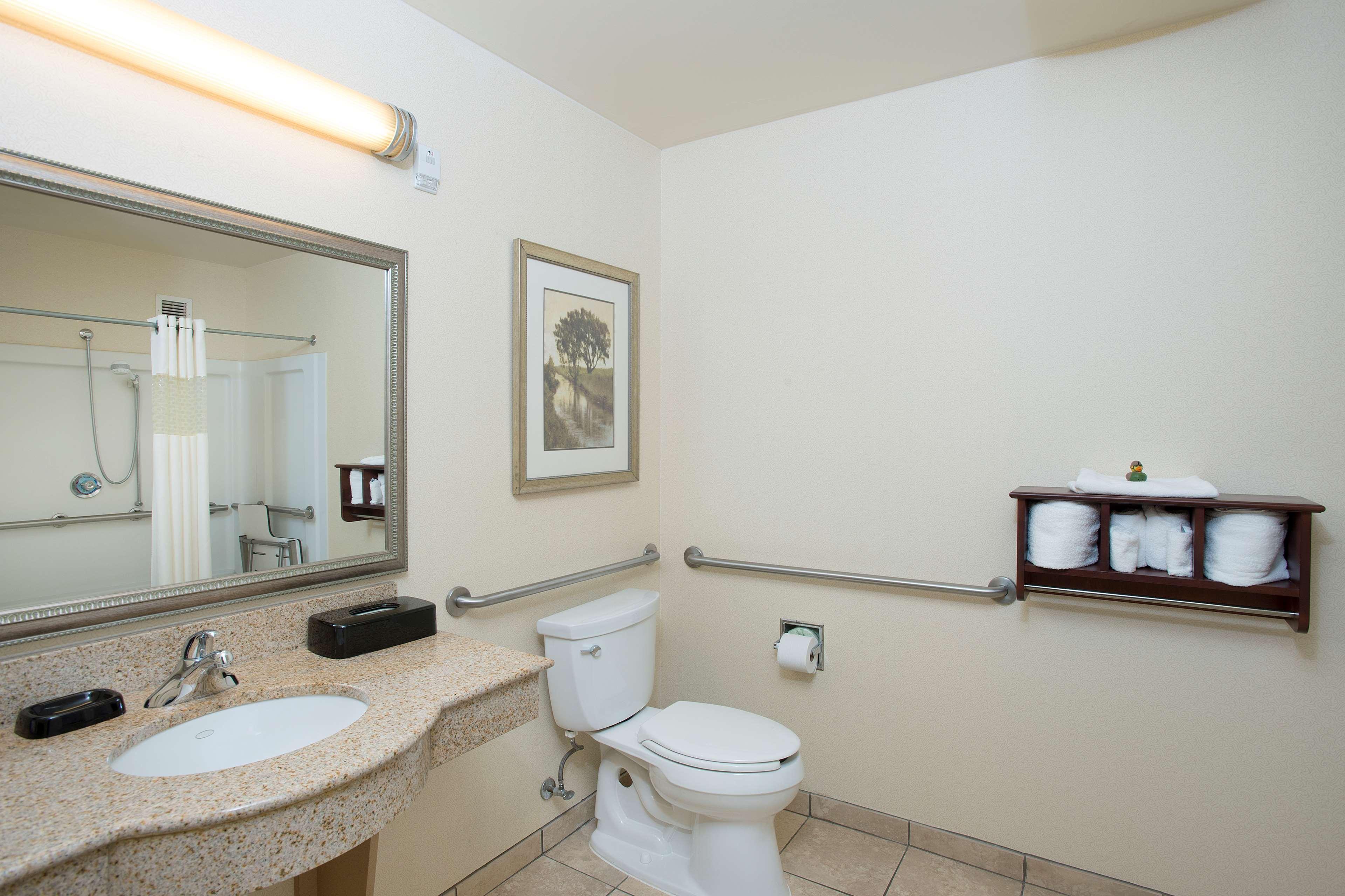 Hampton Inn & Suites Cincinnati-Union Centre Уест Честър Екстериор снимка