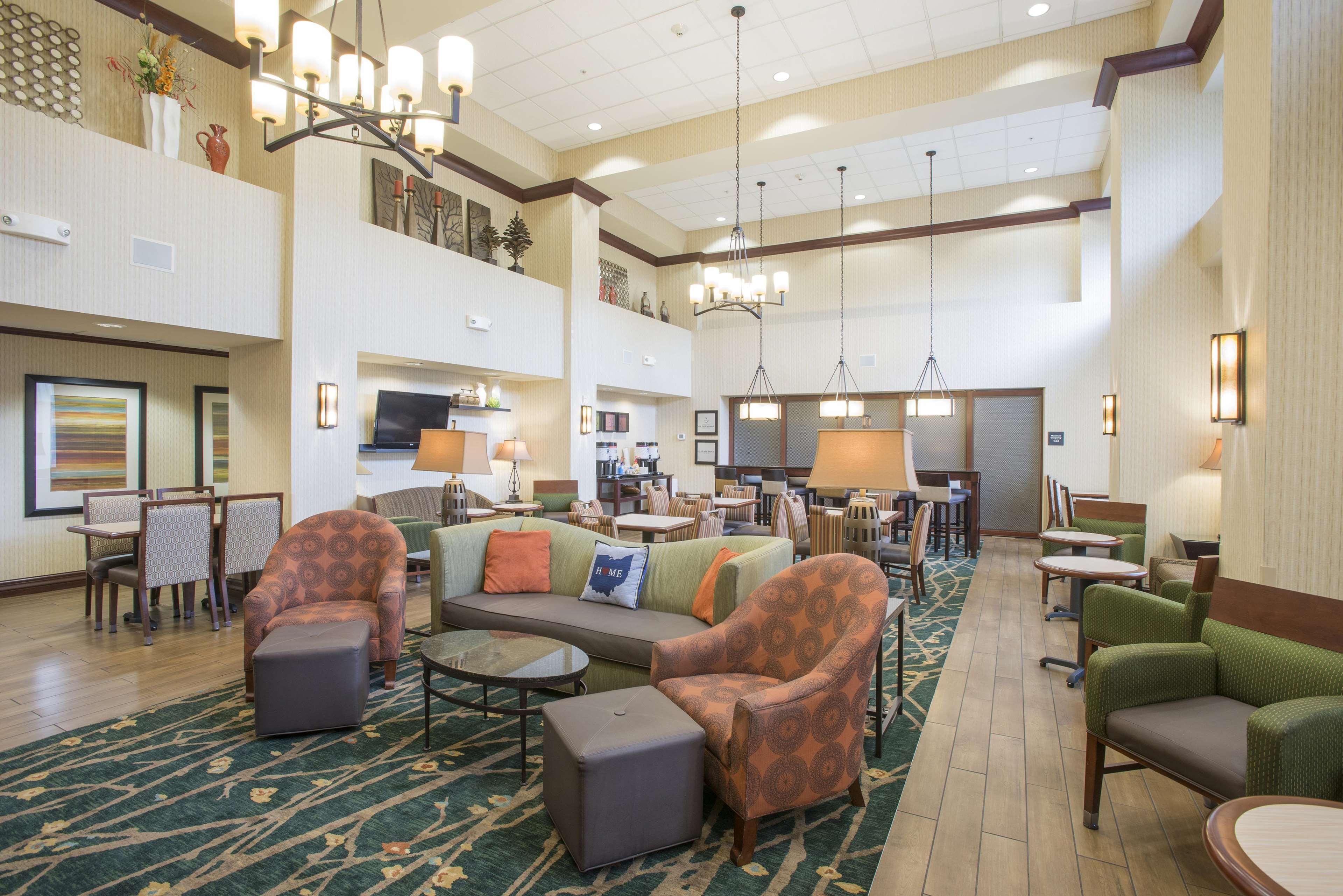 Hampton Inn & Suites Cincinnati-Union Centre Уест Честър Екстериор снимка