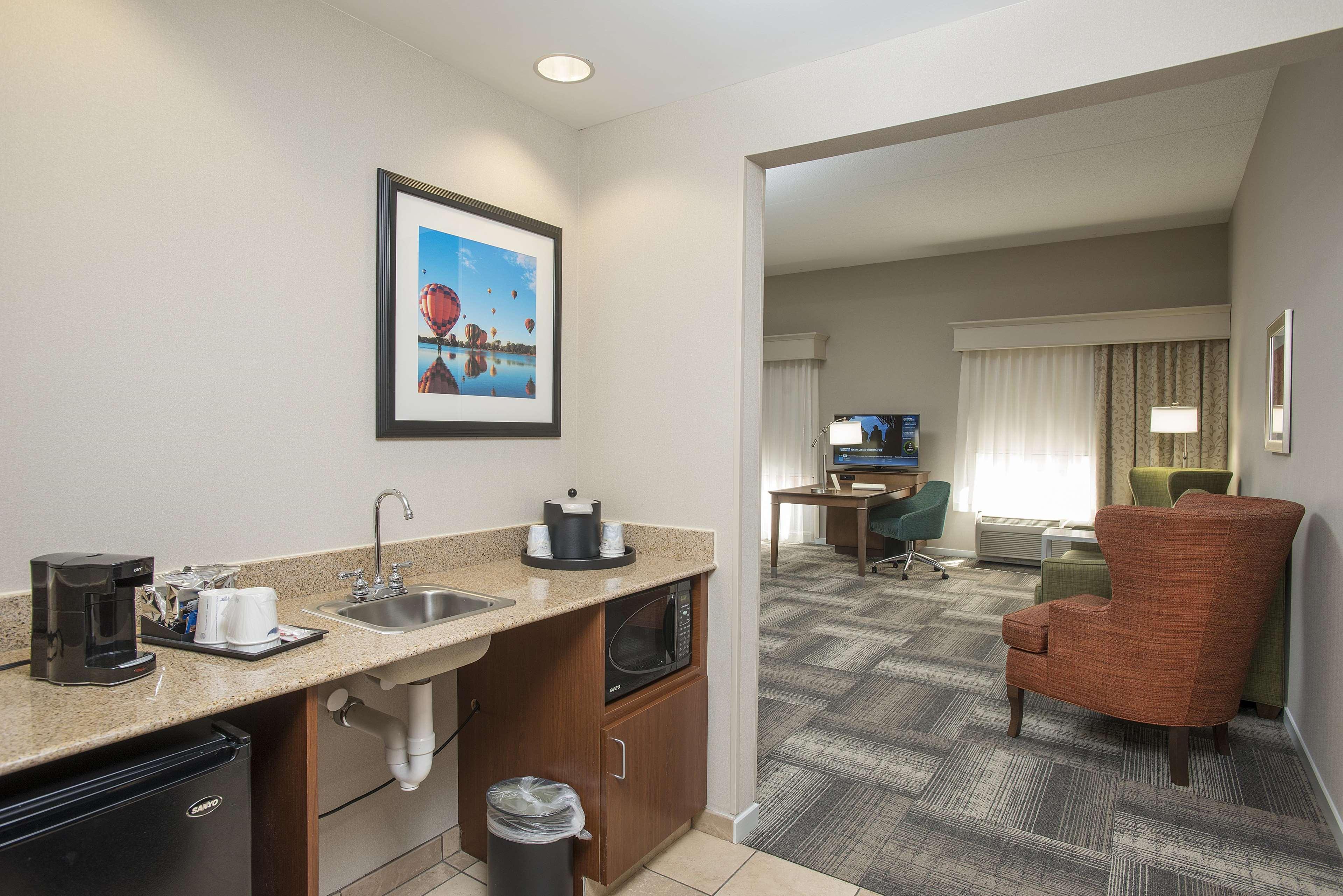 Hampton Inn & Suites Cincinnati-Union Centre Уест Честър Екстериор снимка