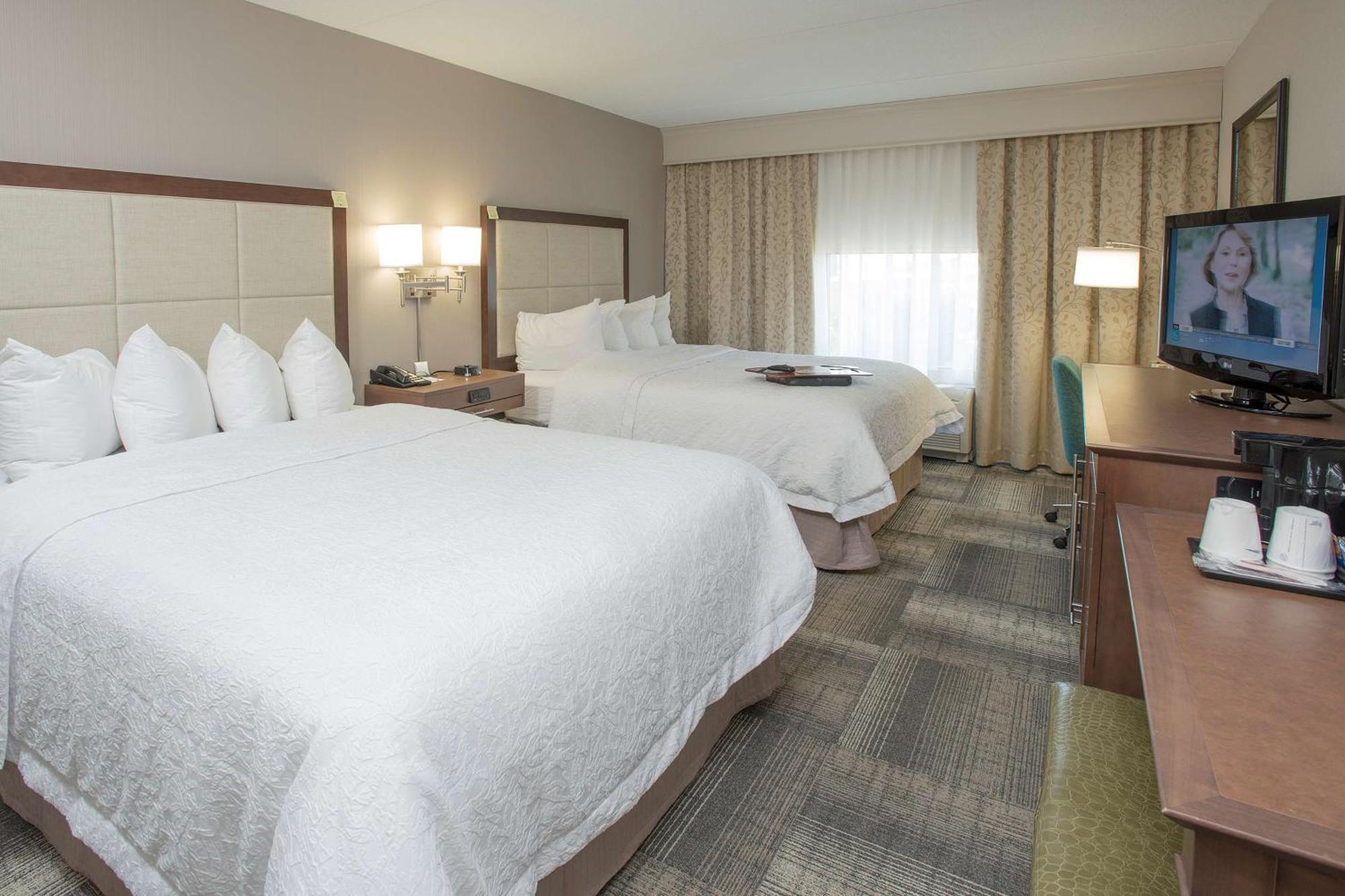 Hampton Inn & Suites Cincinnati-Union Centre Уест Честър Екстериор снимка