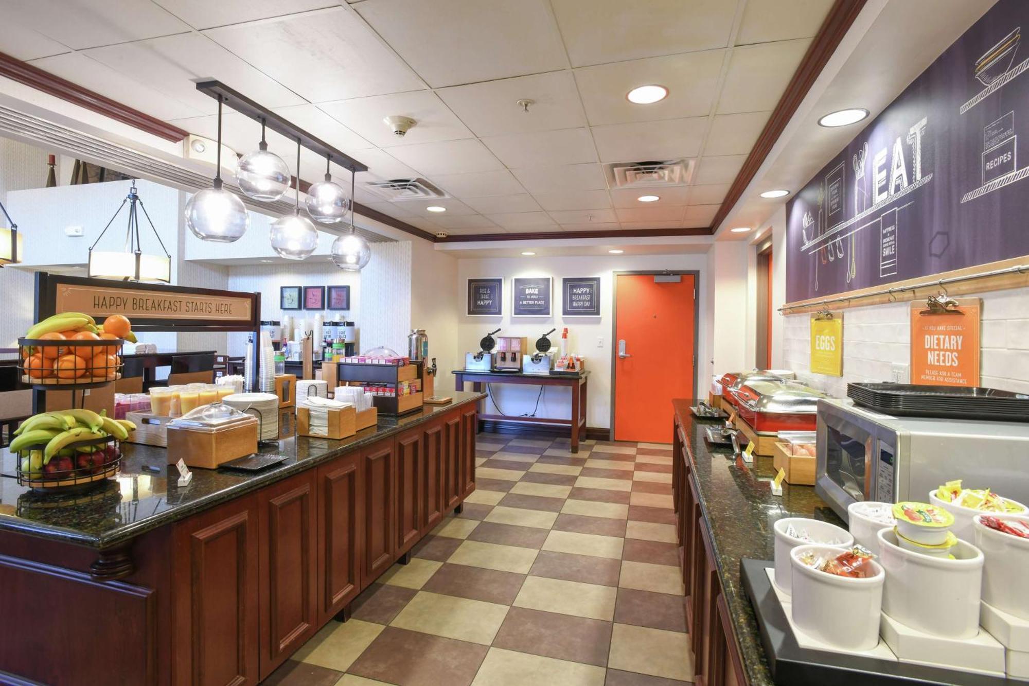 Hampton Inn & Suites Cincinnati-Union Centre Уест Честър Екстериор снимка